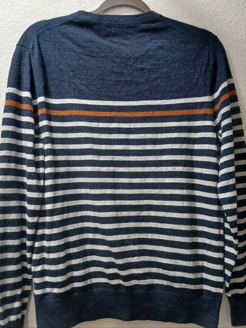 Banana Republic Nwot M 100% organic cotton Crewneck Sweater with Rust Accent